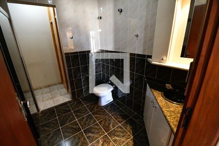 Banheiro Suíte 1 de casa à venda com 4 quartos, 300m² em Parque Taquaral, Campinas
