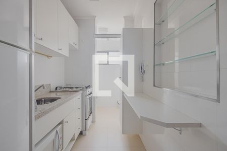 Cozinha de apartamento à venda com 2 quartos, 52m² em Jardim Vera Cruz, São Paulo