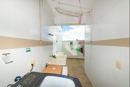 Área de Serviço de casa para alugar com 3 quartos, 404m² em Estoril, Belo Horizonte