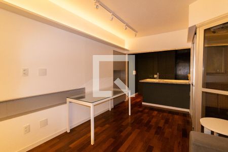 Sala de apartamento à venda com 1 quarto, 60m² em Centro, Campinas