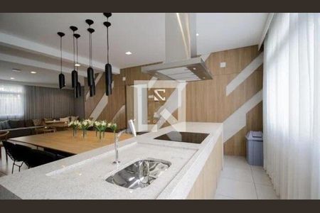 Apartamento à venda com 2 quartos, 34m² em Cambuci, São Paulo