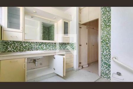 Apartamento à venda com 3 quartos, 122m² em Campo Belo, São Paulo