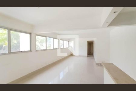 Apartamento à venda com 3 quartos, 122m² em Campo Belo, São Paulo