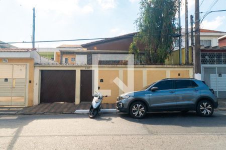 Fachada de casa à venda com 2 quartos, 159m² em Vila Babilonia, São Paulo