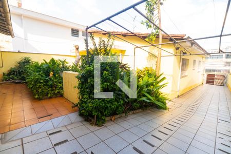 Quintal de casa à venda com 2 quartos, 159m² em Vila Babilonia, São Paulo