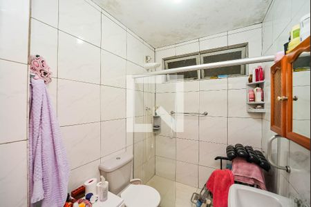 Banheiro de apartamento à venda com 2 quartos, 70m² em São Sebastião, Porto Alegre