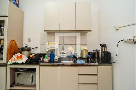 Cozinha de apartamento à venda com 2 quartos, 70m² em São Sebastião, Porto Alegre