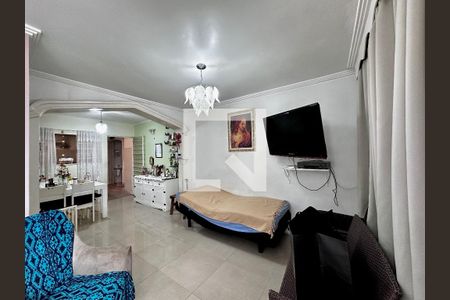 Sala de casa à venda com 3 quartos, 200m² em Campo Belo, São Paulo