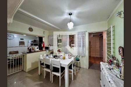 Sala de casa à venda com 3 quartos, 200m² em Campo Belo, São Paulo