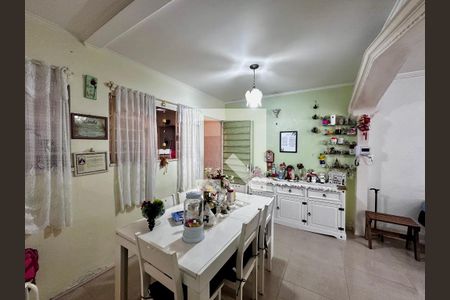 Sala de casa à venda com 3 quartos, 200m² em Campo Belo, São Paulo