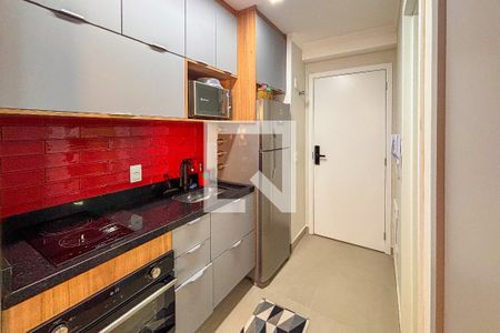 Cozinha de kitnet/studio para alugar com 1 quarto, 25m² em Pinheiros, São Paulo
