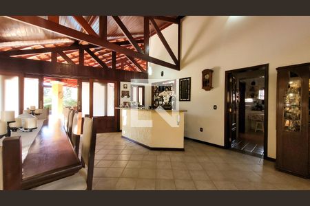 Sala de casa de condomínio à venda com 5 quartos, 630m² em Loteamento Alphaville Campinas, Campinas