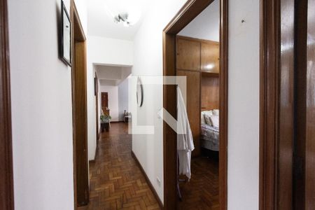 Corredor de apartamento à venda com 3 quartos, 110m² em Água Branca, São Paulo