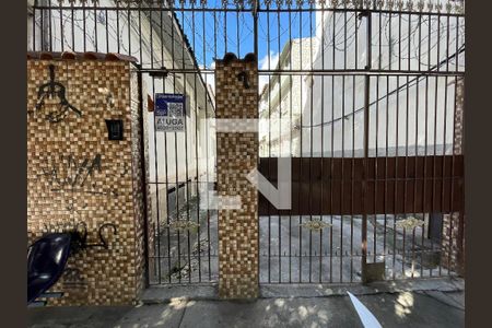Fachada de casa à venda com 2 quartos, 65m² em Maracanã, Rio de Janeiro