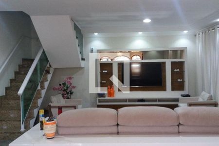 Casa à venda com 3 quartos, 422m² em Jardim Triana, São Paulo