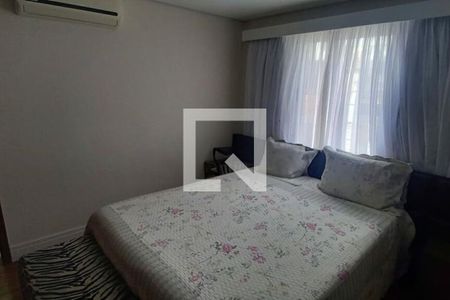 Casa à venda com 4 quartos, 354m² em Vila Mafra, São Paulo