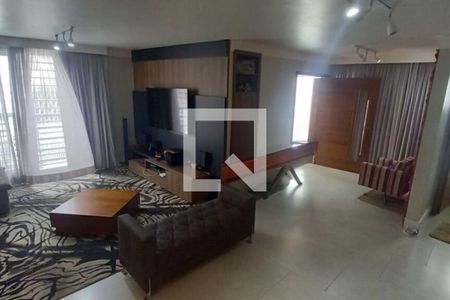 Casa à venda com 4 quartos, 354m² em Vila Mafra, São Paulo