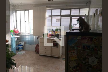 Casa à venda com 3 quartos, 204m² em Vila Regente Feijó, São Paulo