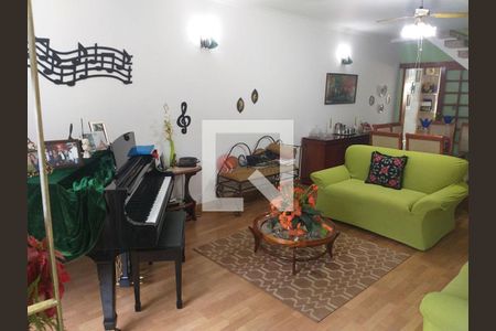 Casa à venda com 3 quartos, 204m² em Vila Regente Feijó, São Paulo