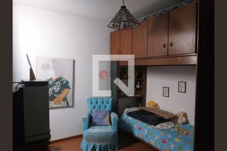 Casa à venda com 3 quartos, 204m² em Vila Regente Feijó, São Paulo