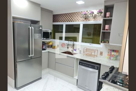 Casa à venda com 3 quartos, 230m² em Penha de França, São Paulo