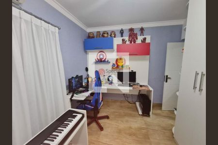 Casa à venda com 3 quartos, 230m² em Penha de França, São Paulo