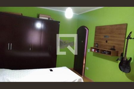 Casa à venda com 3 quartos, 300m² em Jardim Piqueroby, São Paulo