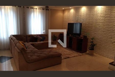 Casa à venda com 3 quartos, 300m² em Jardim Piqueroby, São Paulo