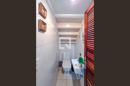 Lavabo de casa à venda com 4 quartos, 220m² em Parque São Jorge, São Paulo