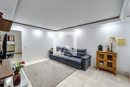 Sala de casa à venda com 4 quartos, 220m² em Parque São Jorge, São Paulo