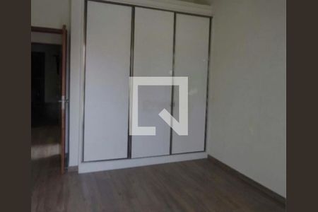 Casa à venda com 3 quartos, 400m² em Cidade Mãe do Céu, São Paulo