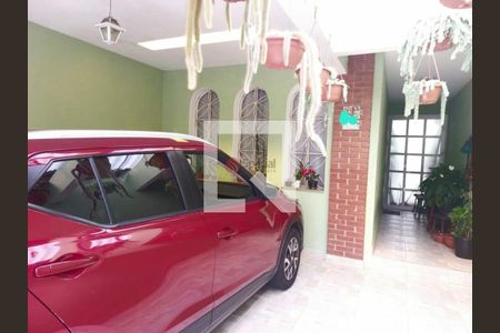 Casa à venda com 3 quartos, 122m² em Vila Carrão, São Paulo