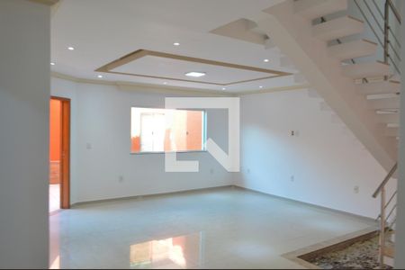 Sala de casa de condomínio para alugar com 3 quartos, 230m² em Taquara, Rio de Janeiro