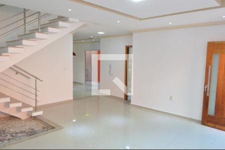 Sala de casa de condomínio para alugar com 3 quartos, 230m² em Taquara, Rio de Janeiro