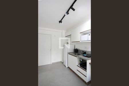 Cozinha de apartamento à venda com 1 quarto, 31m² em Santo Amaro, São Paulo