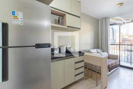 Cozinha de apartamento para alugar com 1 quarto, 28m² em Vila Olímpia, São Paulo