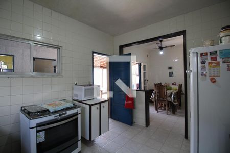 Cozinha de casa de condomínio à venda com 4 quartos, 273m² em Jacarepaguá, Rio de Janeiro