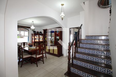 Sala de casa de condomínio à venda com 4 quartos, 273m² em Jacarepaguá, Rio de Janeiro