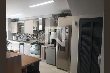 Casa à venda com 3 quartos, 186m² em Itaim Bibi, São Paulo