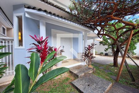 Área comum de casa à venda com 4 quartos, 334m² em Itaipu, Niterói