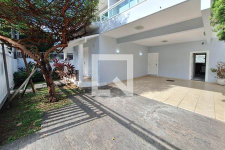 Área comum de casa à venda com 4 quartos, 334m² em Itaipu, Niterói