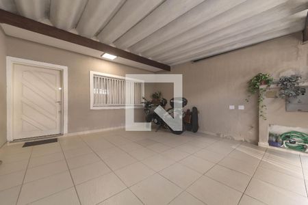 Garagem de casa à venda com 2 quartos, 120m² em Vila Brasilio Machado, São Paulo
