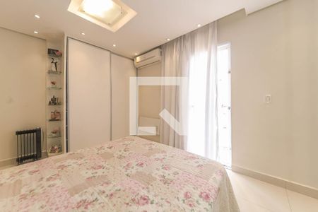 Quarto 2 de casa à venda com 2 quartos, 120m² em Vila Brasilio Machado, São Paulo