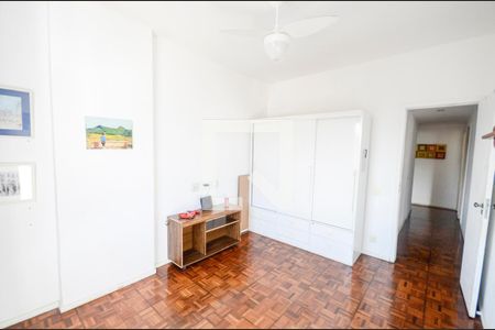 Quarto 1 de apartamento à venda com 3 quartos, 130m² em Grajaú, Rio de Janeiro