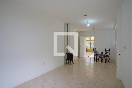 Cozinha de casa à venda com 4 quartos, 252m² em Navegantes, Porto Alegre