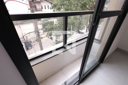 Sacada sala de apartamento à venda com 2 quartos, 61m² em Vila Guiomar, Santo André