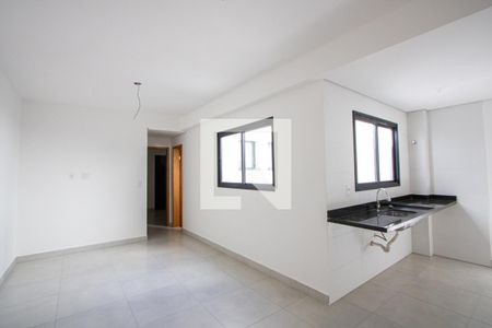 Sala/Cozinha de apartamento à venda com 2 quartos, 79m² em Vila Guiomar, Santo André
