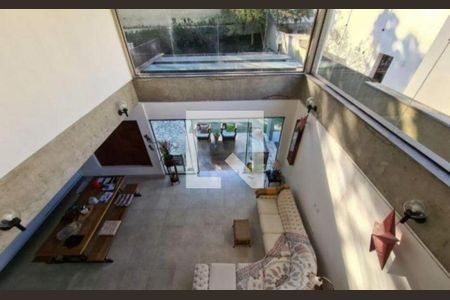 Casa à venda com 4 quartos, 694m² em Boaçava, São Paulo