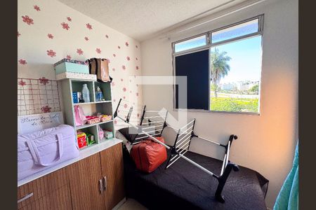 Quarto 1 de apartamento à venda com 2 quartos, 48m² em Califórnia, Contagem