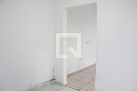 Sala de casa para alugar com 1 quarto, 100m² em Jardim Monte Carmelo, Guarulhos